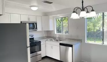 3 of 58 Modern 2-bedroom Duplex With New Kitchen & Flooring In Eagle Point House for rent in Eagle Point, OR