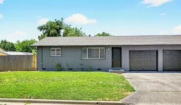 4 of 58 Modern 2-bedroom Duplex With New Kitchen & Flooring In Eagle Point House for rent in Eagle Point, OR