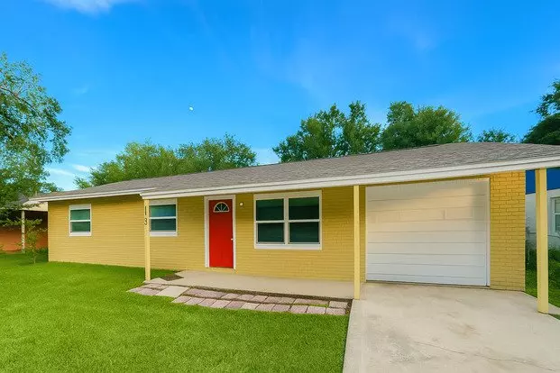 Charming 2-bedroom Home In Quiet Eustis Neighborhood! Apartment for rent in Eutis, FL