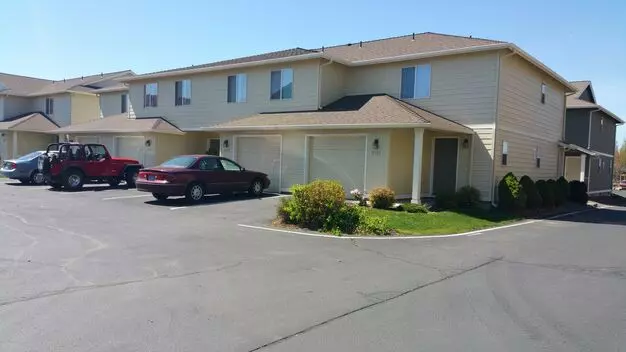 1065 West Apartment for rent in Redmond, OR