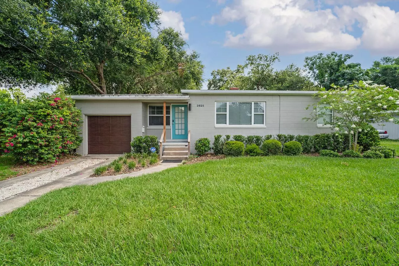 Charming And Updated 2/2 Home In Colonial Acres Near Downtown House for rent in Orlando, FL