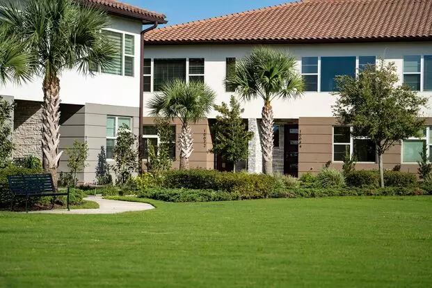 Stunning Move-in Ready Townhome In. Exquisite 3 Bedrooms, 2.5 Bathrooms And 2 Car Garage In The Exceptional Gated Community Of Eagle Creek Apartment for rent in Orlando, FL