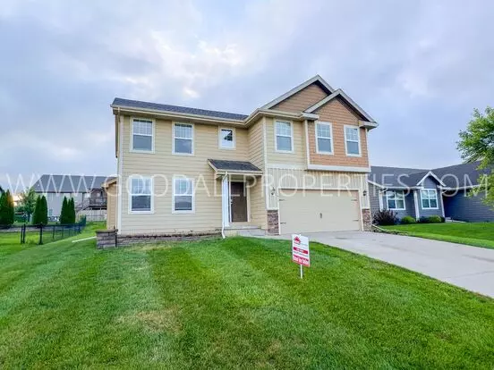 Beautiful 4 Bedroom, 2.5 Bathroom Home In Ankeny Apartment for rent in Ankeny, IA