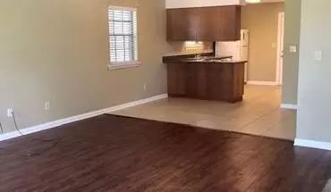 2 of 10 Lake Hills Apartment for rent in Folsom, LA