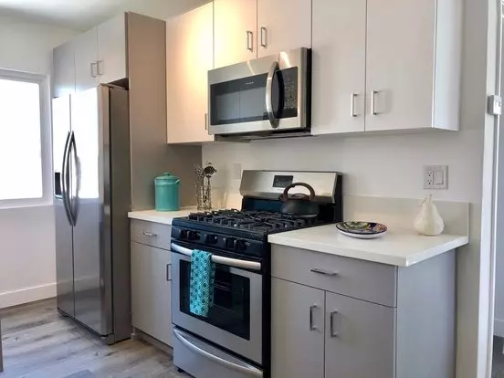 Pine 4 Apartment for rent in Long Beach, CA