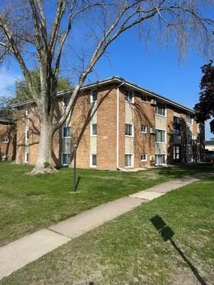 Hanson Court Apartments Apartment for rent in Crystal, MN