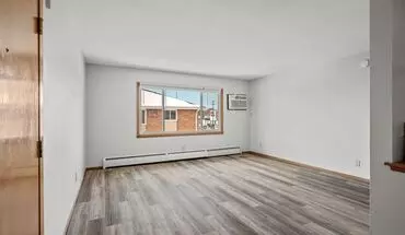 5 of 35 Hanson Court Apartments Apartment for rent in Crystal, MN