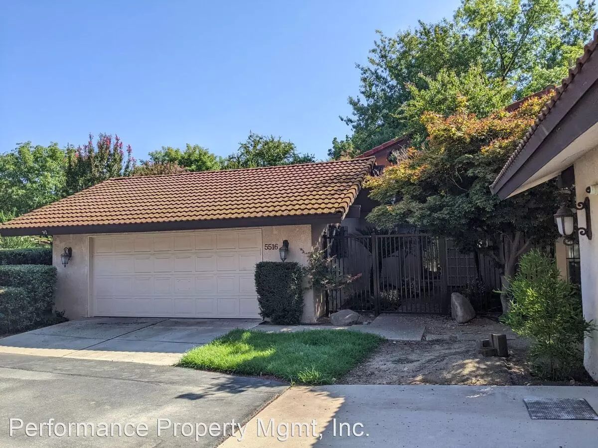 Wonderful Home In The El Adobe Community Offering Many Nice Updates And Amenities. House for rent in Fresno, CA