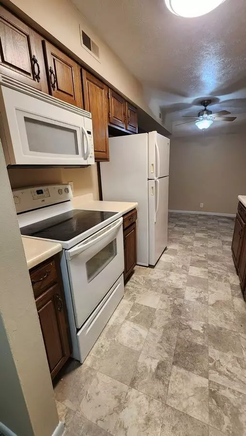 Charter Oaks II Apartments Apartment for rent in Omaha, NE