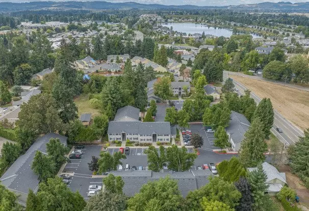 864 Lockhaven Dr NE Apartment for rent in Keizer, OR
