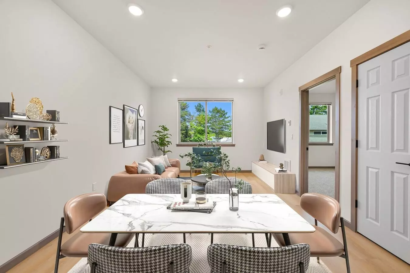 Prince Ave Apartment for rent in Bellingham, WA