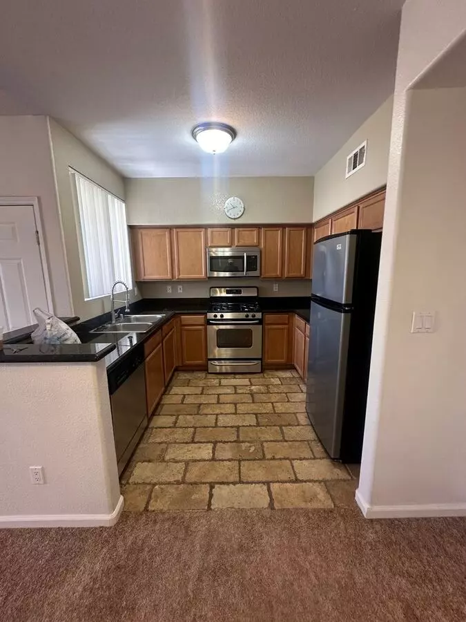 Gorgeous Resort Style Living In The Heart Of Summerlin! Apartment for rent in Las Vegas, NV