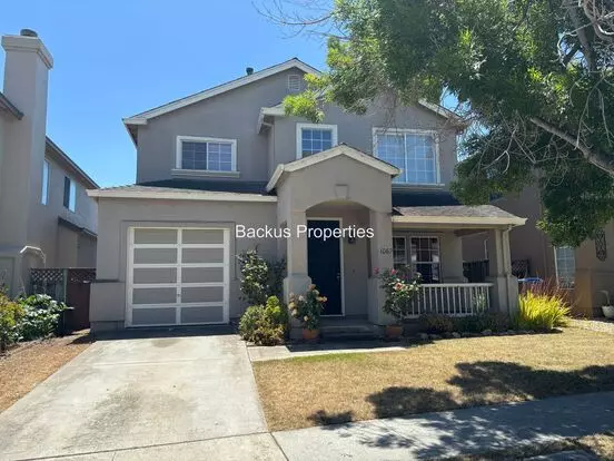Wonderful Two-level Home In Creekbridge Area Apartment for rent in Salinas, CA