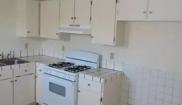 5 of 17 1825-a Palm Ave. Apartment for rent in Soledad, CA