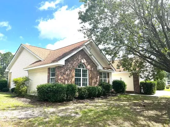 Pet Friendly, Unfurnished, 3 Bedroom, 2 Bath Home, With 2 Car Garage In Southcreek. Apartment for rent in Conway, SC Pet Friendly, Unfurnished, 3 Bedroom, 2 Bath Home, With 2 Car Garage In Southcreek. Apartment for rent in Conway, SC
