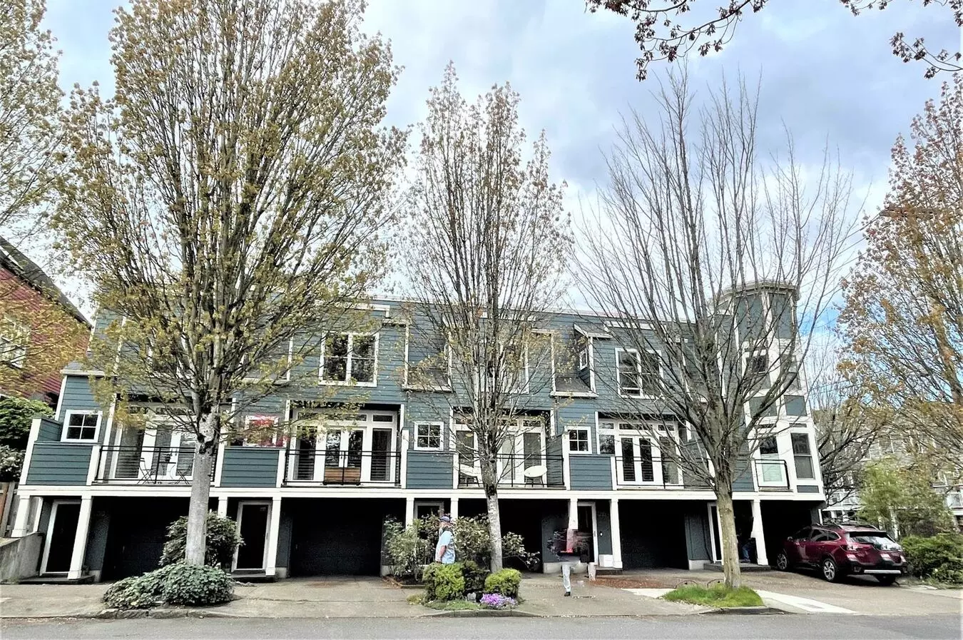 Nw Townhouse With Double Master Suites, Parking, Storage And Outdoor Living Space House for rent in Portland, OR