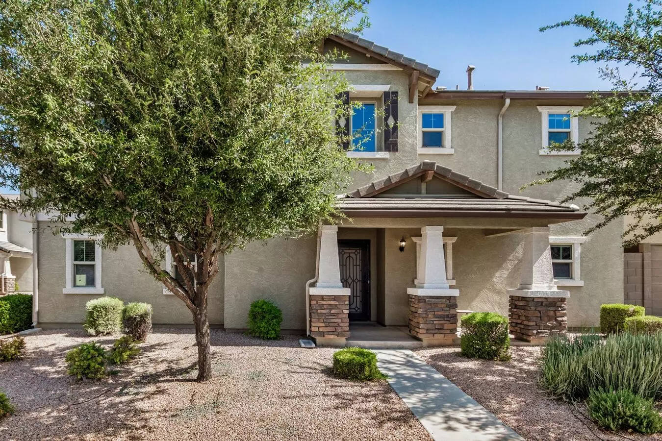 Spacious, Stylish & Perfectly Located Near Chandler/gilbert Border House for rent in Chandler, AZ