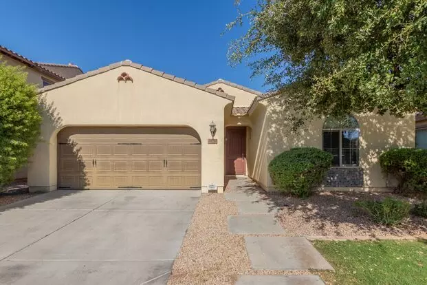 Beautiful 3-bedroom Home In Prime Chandler Location! Apartment for rent in Chandler, AZ