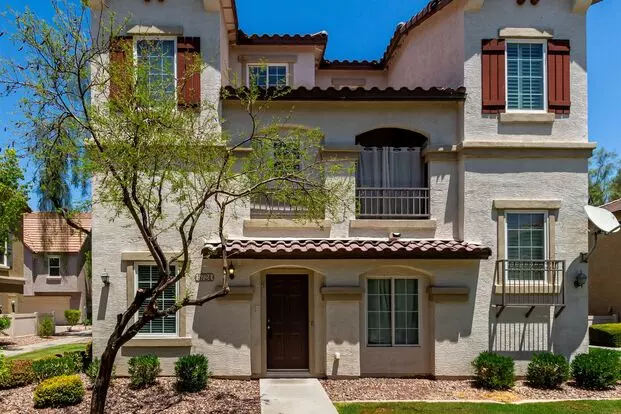 Three Levels Of Comfort. Two Bedrooms. One Perfect Home. Apartment for rent in Phoenix, AZ
