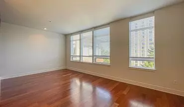 5 of 6 Charming 1bd/1ba Seattle Condo - Near Uw! Apartment for rent in Seattle, WA