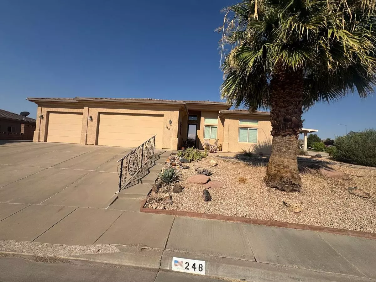 248 S 2390 E Cir House for rent in St George, UT