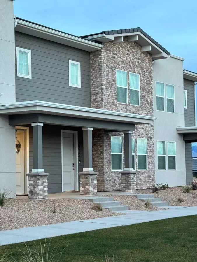 Stunning 3Bed Townhome In Desert Color! House for rent in St George, UT