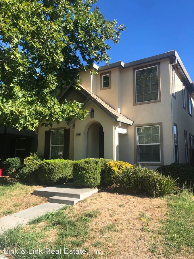 1156 Valley Gln Dixon, CA House for Rent
