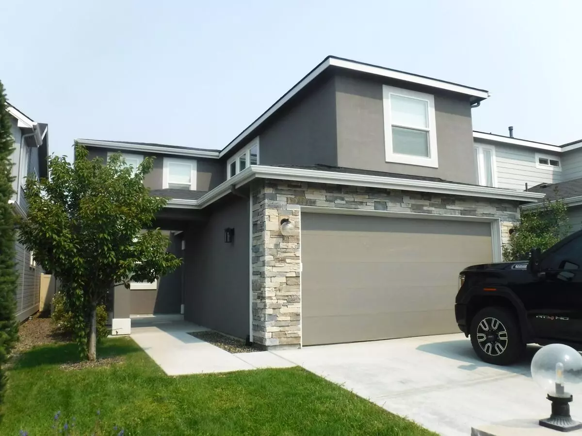 Spectacular Newer 3 Bed 2.5 Bath Custom Home Just Off Eagle Rd And Pine Ave In The New Pine Subdivision. House for rent in Meridian, ID