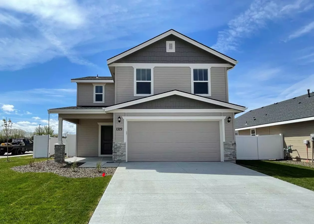 Bright And Spacious 4 Bedroom 2.5 Bath Home In Kuna Just Off S Swan Falls Rd And King Rd. House for rent in Kuna, ID