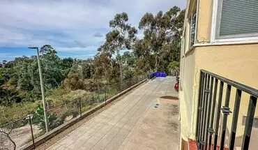 5 of 7 2600-2616 Front St Sunset Ct Apartment for rent in San Diego, CA