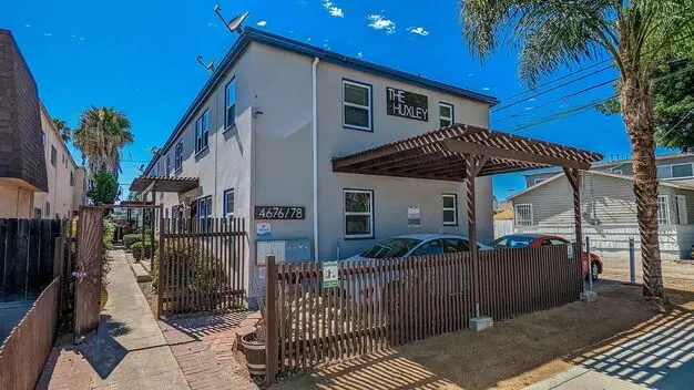 4676-4678 Cherokee Ave Apartment for rent in San Diego, CA