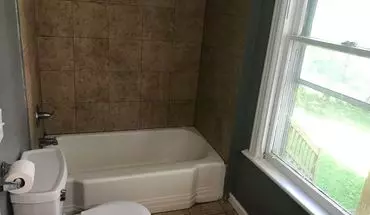 4 of 40 411 Hudson Ave Apartment for rent in Albany, NY