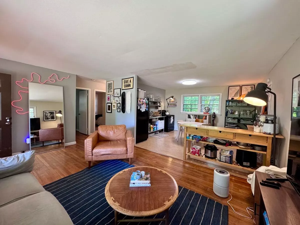 Charming Ranch In Carrboro With Beautiful Backyard! House for rent in Carrboro, NC