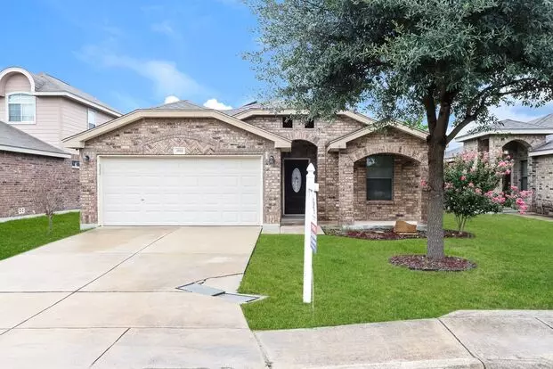 First Time Rental!! Endless Pool Swim Spa Maintenance Included With Rent Apartment for rent in Converse, TX