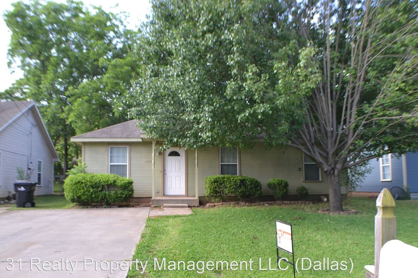1014 W Baker St Denison, TX House for Rent Rentable