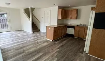 3 of 13 M83 Apartment for rent in Redmond, OR