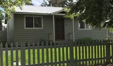 2 of 21 Bright And Spacious 2 Bedroom Home! House for rent in Bend, OR