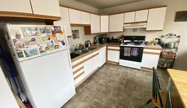 5 of 21 Bright And Spacious 2 Bedroom Home! House for rent in Bend, OR