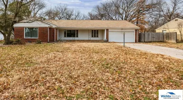 Mid Century Modern Ranch In Eastbourough Apartment for rent in Eastborough, KS Mid Century Modern Ranch In Eastbourough Apartment for rent in Eastborough, KS