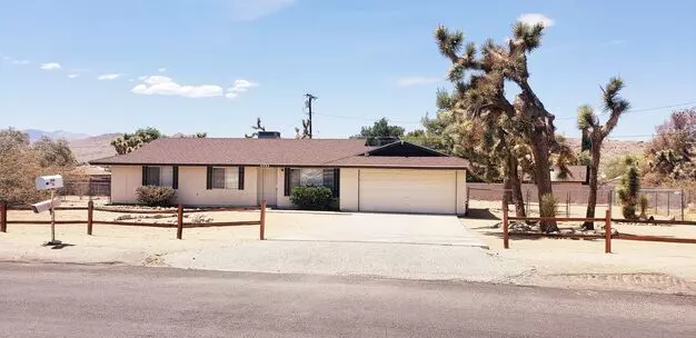 3 Bedroom Home Available Now Apartment for rent in Yucca Valley, CA