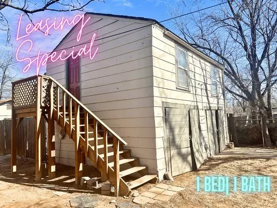 2122 16th - V Apartment for rent in Lubbock, TX