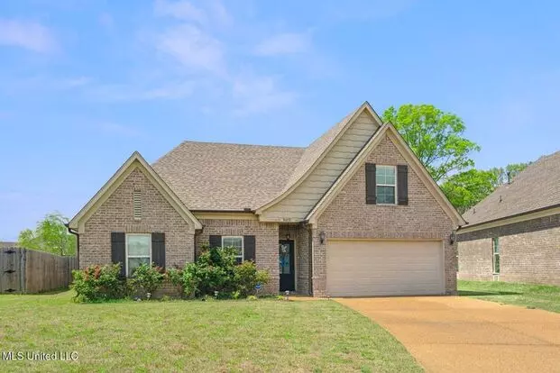 Four Bedrooms! Cherry Hill Subdivision North Apartment for rent in Southaven, MS