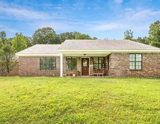Country Living At Its Best!! Apartment for rent in Byhalia, MS