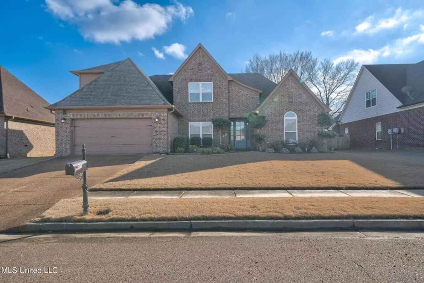 5 Bedrooms, Great Home Located In Olive Branch House for rent in Olive Branch, MS