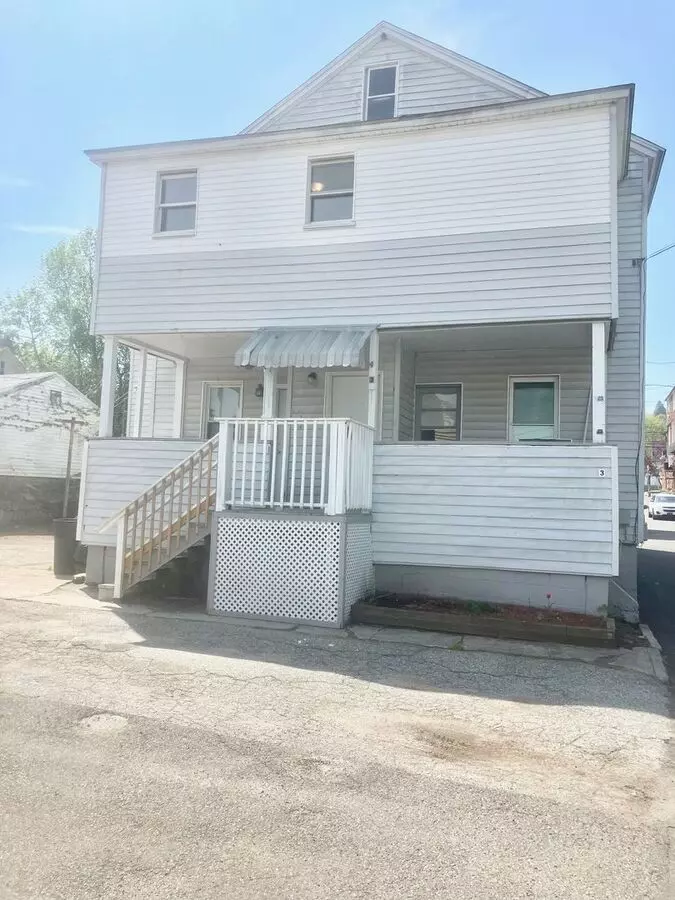 Pork Hollow 3-5 Apartment for rent in Ansonia, CT