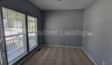 4 of 30 Spacious 4-bedroom Colonial In Martin’s Run – Amherst Schools House for rent in Lorain, OH