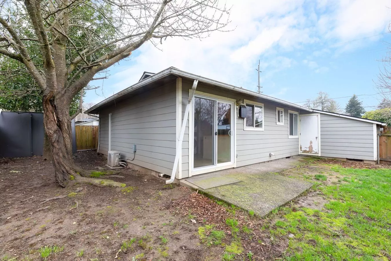 5930-5940 NE 60th Ave Apartment for rent in Portland, OR