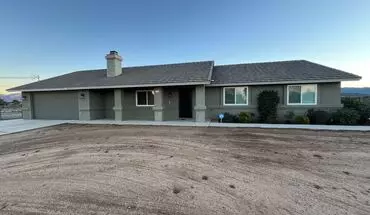 3 of 37 Fully Equipped And Beautiful Oak Hills Home With Pool & Views House for rent in Oak Hills, CA