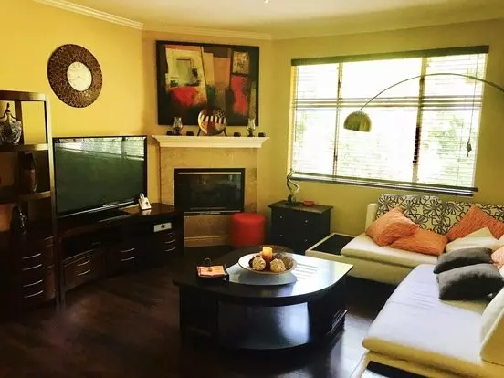 Furnished 1 Bed/ 1 Bath Updated Home In Aliso Viejo W/fireplace Apartment for rent in Aliso Viejo, CA
