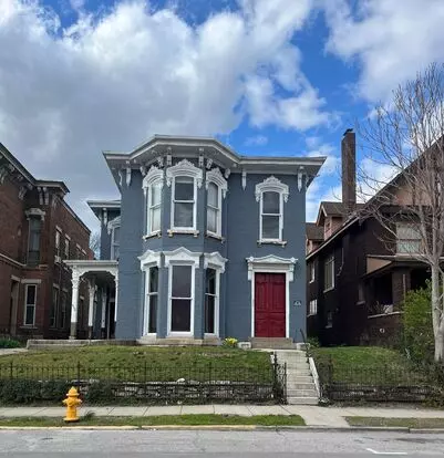 Julie Ginn 626-628 Ferry Apartment for rent in Lafayette, IN